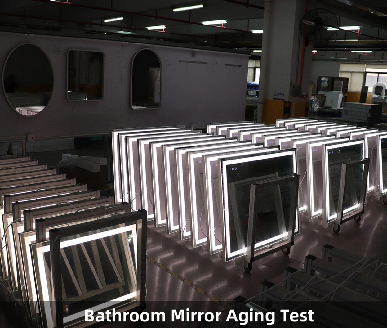 Test de vieillissement des miroirs de salle de bain