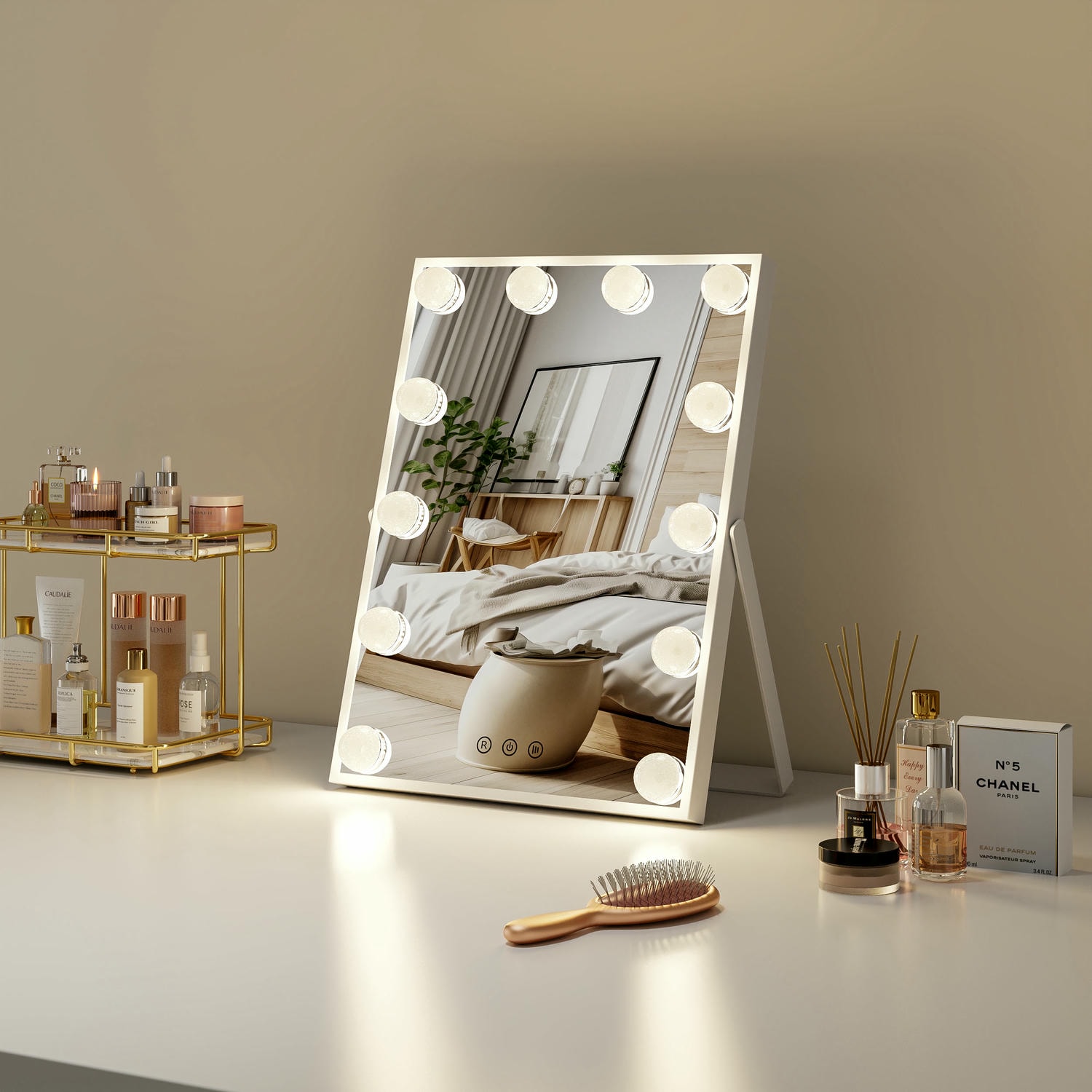 Hollywood Bulbs Vanity Mirror