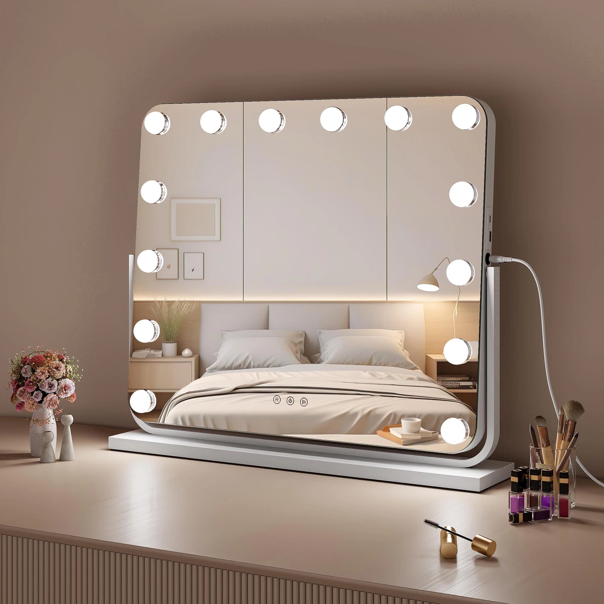 Hollywood Mirror